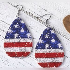 NWT Tear Drop Lightweight Red White Blue Earringa Stars American Patriotic